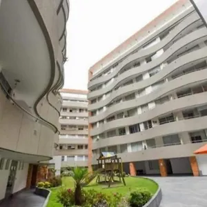 https://departamento-cerca-del-parque-de-la-carolina.hotelsquito.com
